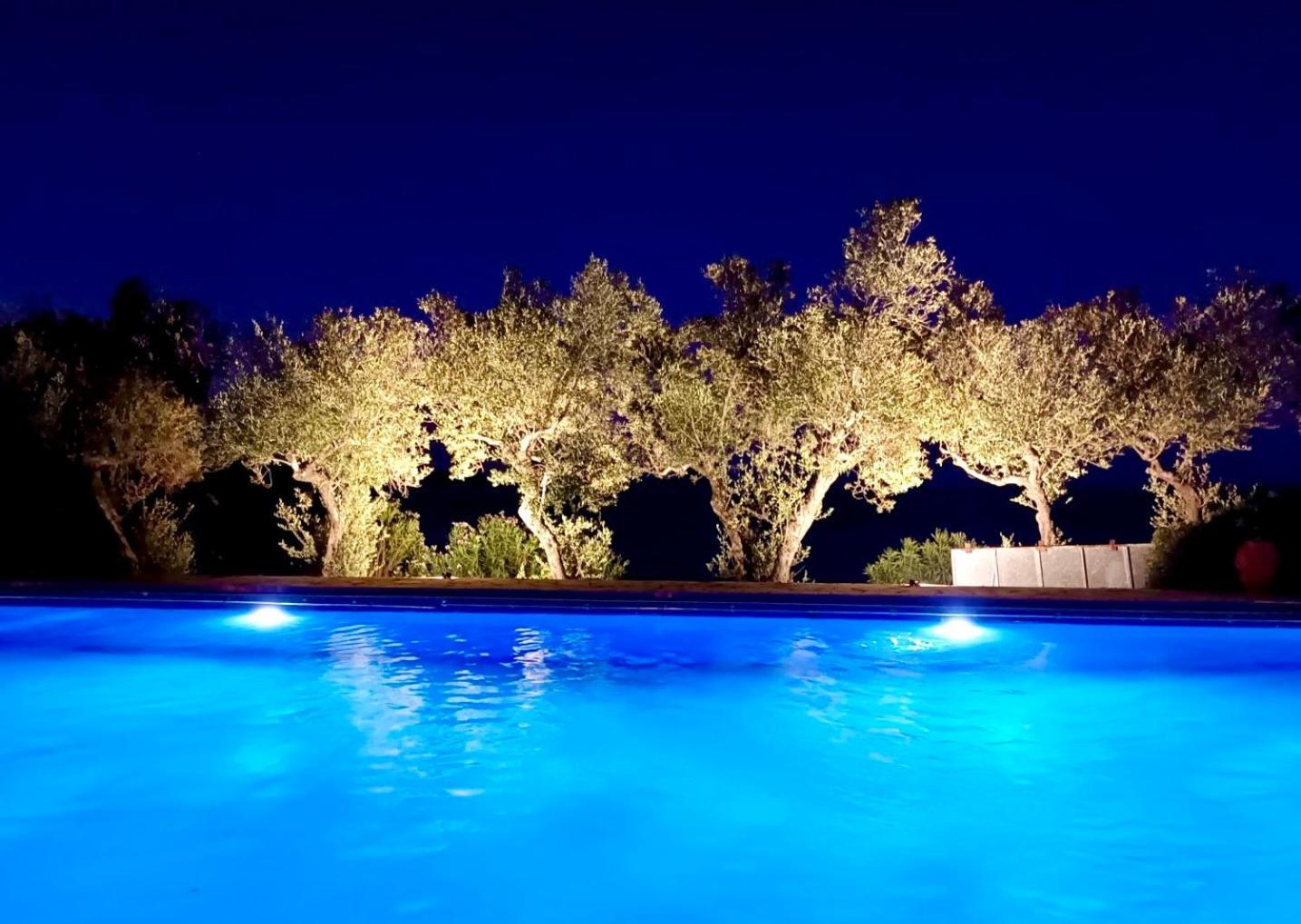 Douka Sea Front Residencies Apartment Monemvasia Bagian luar foto