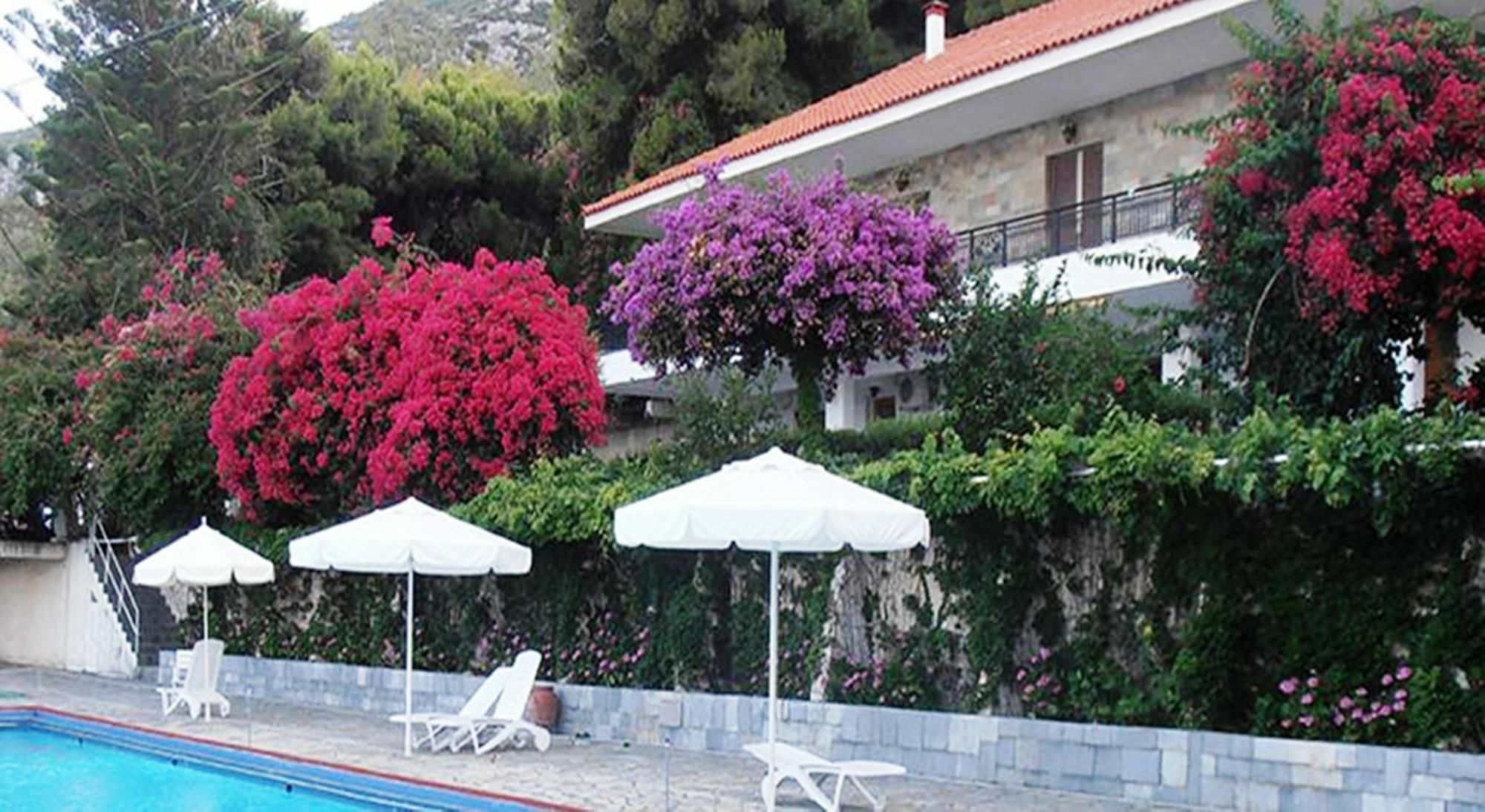 Douka Sea Front Residencies Apartment Monemvasia Bagian luar foto